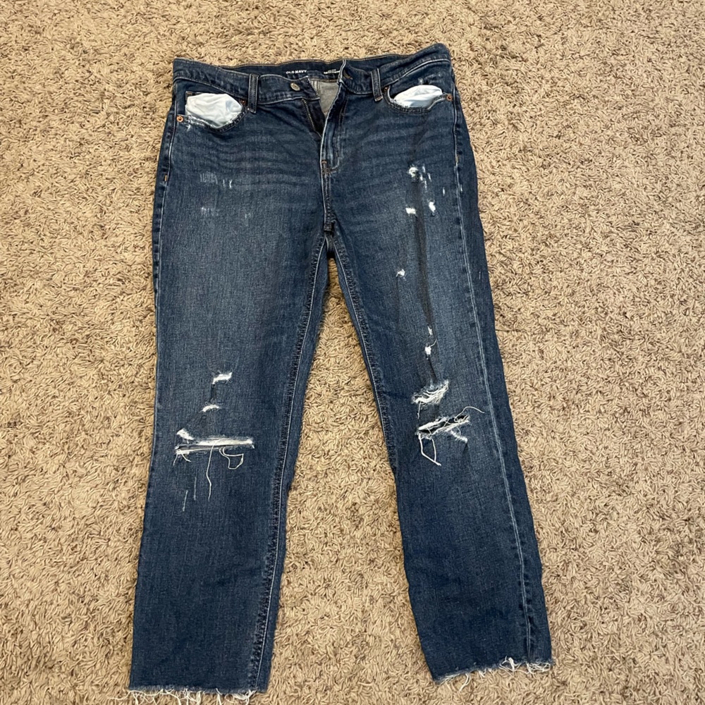 Old Navy Mid-Rise Boyfriend Jeans